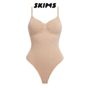 🌷NWOT SKIMS Seamless Sculpt Brief Bodysuit in Clay 🤎